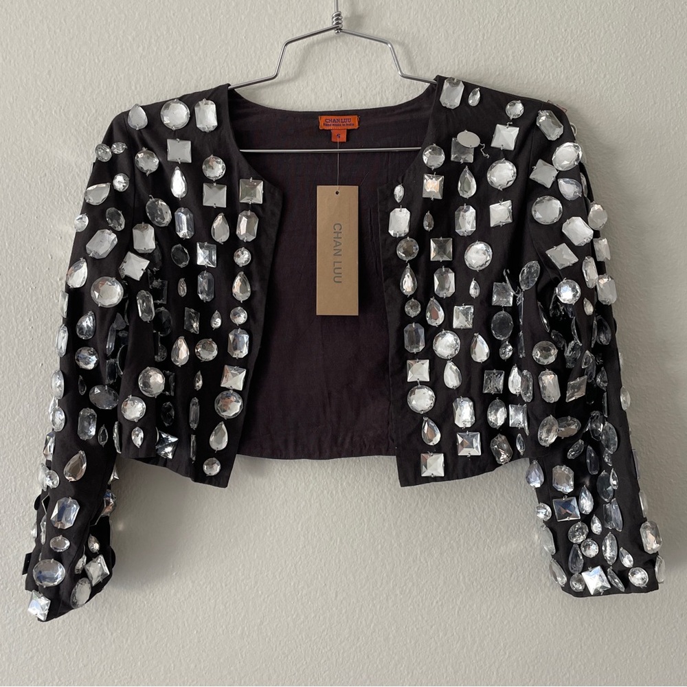 CHAN LUU cropped crystal jacket